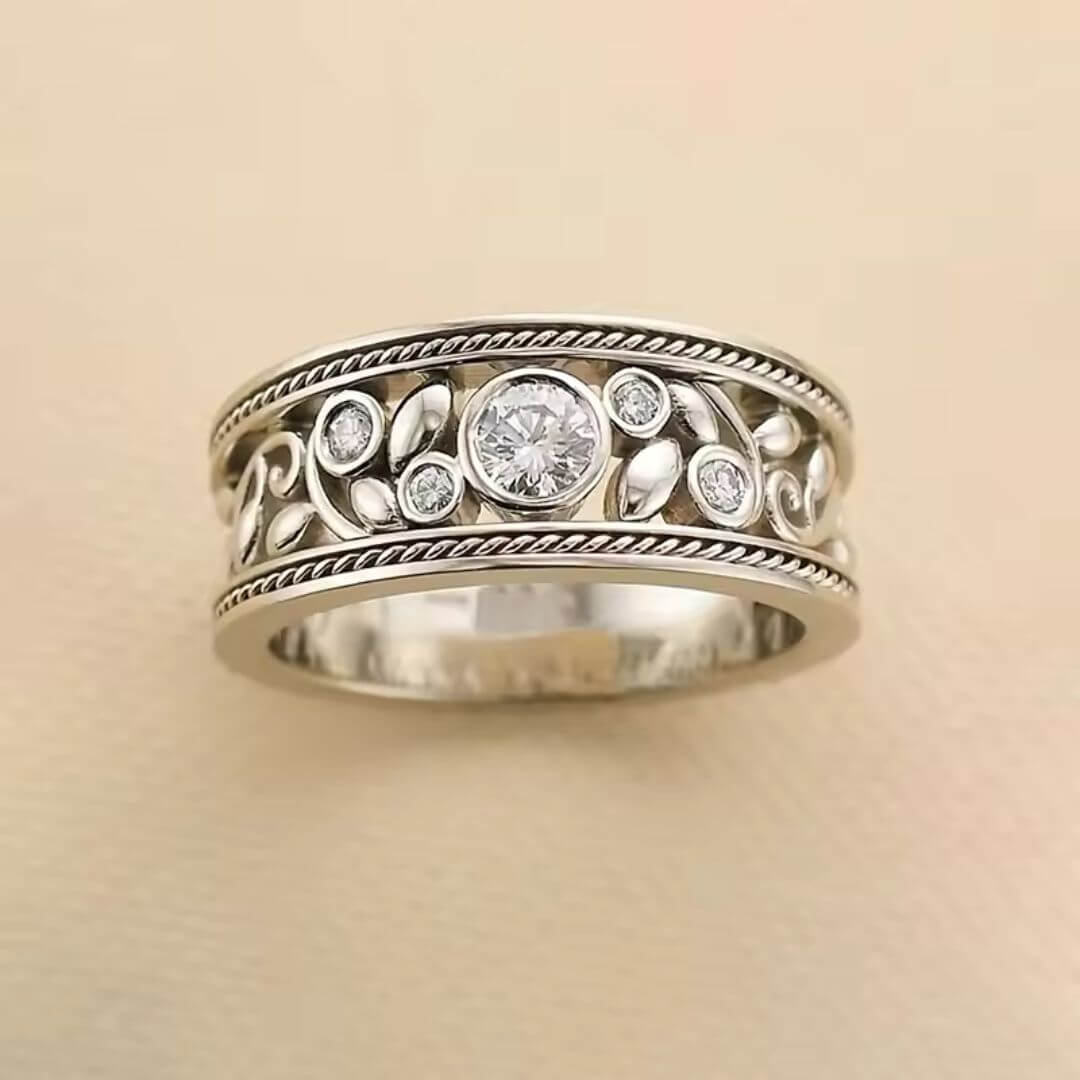 Vintage Leaf Silver Band Ring - Diane Jewelry